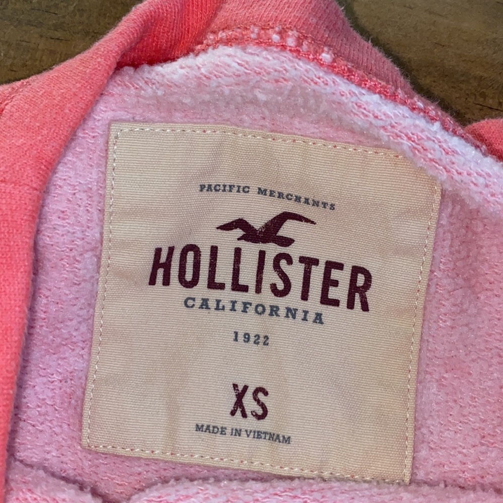 HOLLISTER pullover - Picture 2 of 2